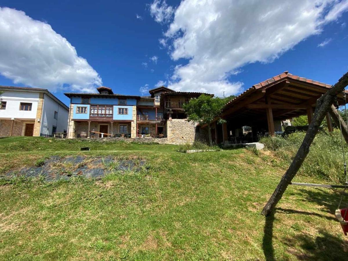 Casa Rural El Bohío Arriondas Exterior foto